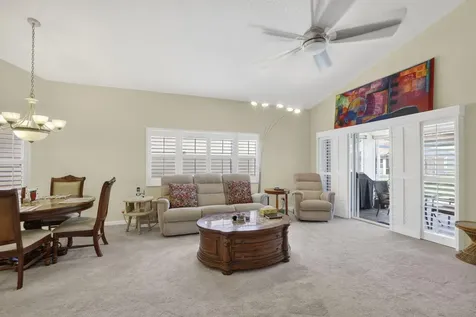 2097 Bonisle Circle Riviera Beach FL 33418