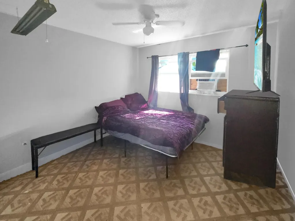 515 Palm Avenue Fort Pierce FL 34982