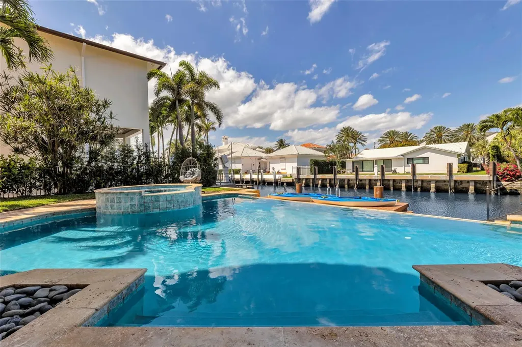 1011 Rhodes Villa Avenue Delray Beach FL 33483
