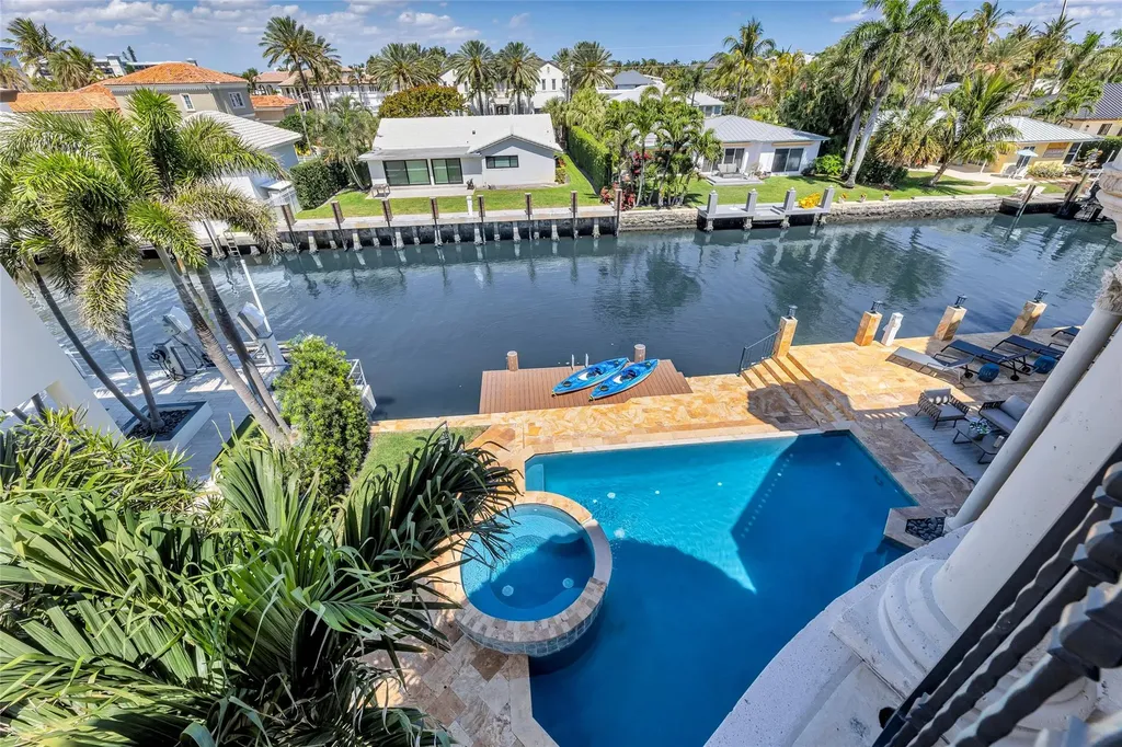 1011 Rhodes Villa Avenue Delray Beach FL 33483