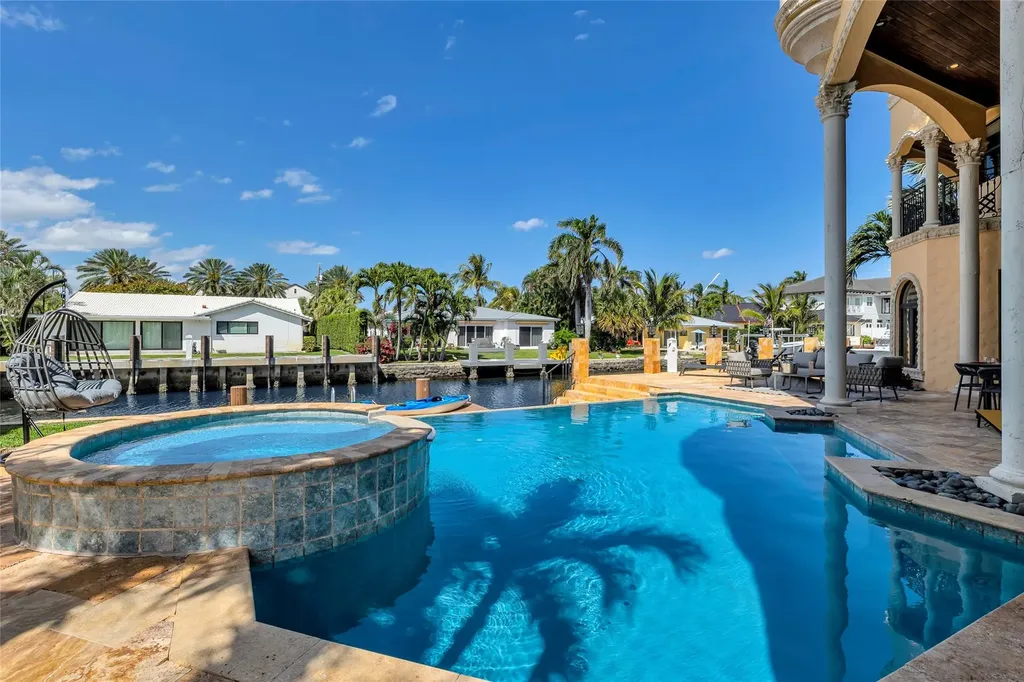 1011 Rhodes Villa Avenue Delray Beach FL 33483
