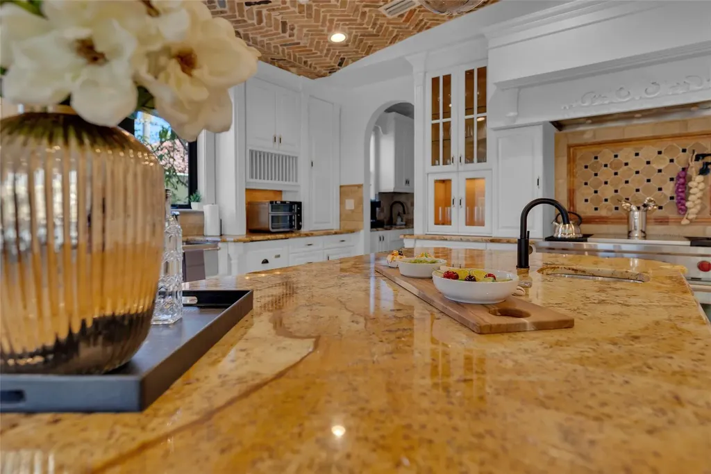 1011 Rhodes Villa Avenue Delray Beach FL 33483