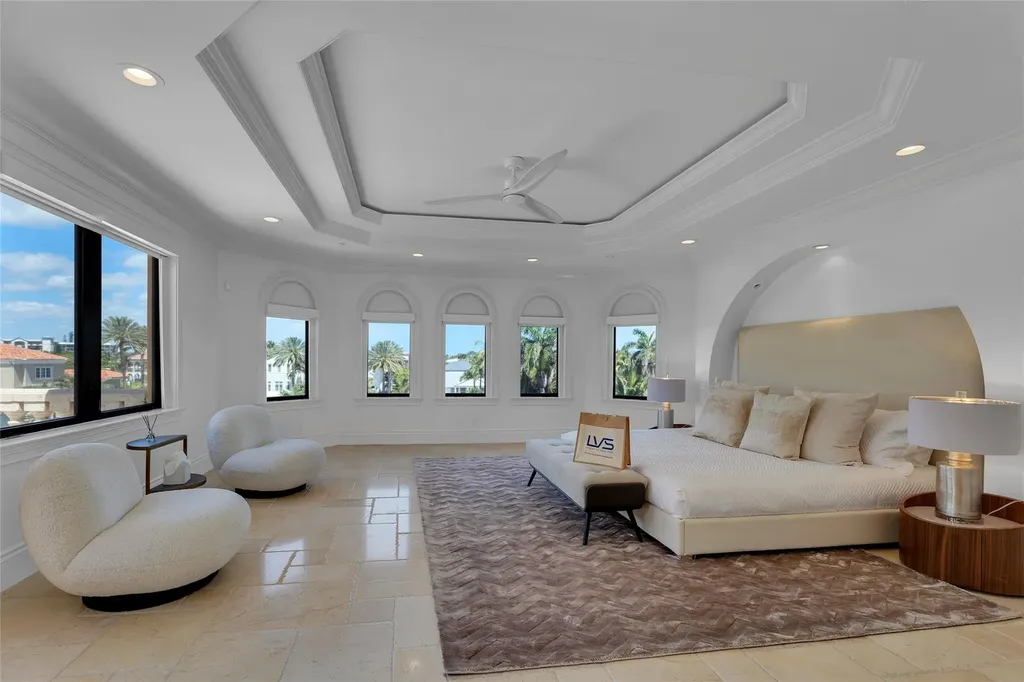 1011 Rhodes Villa Avenue Delray Beach FL 33483
