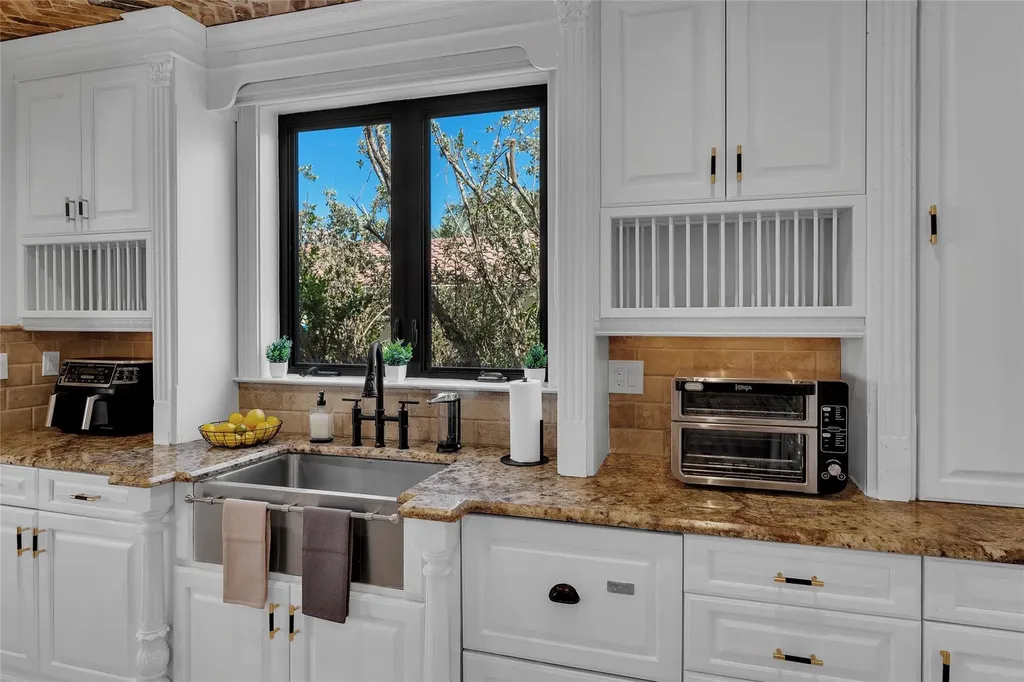 1011 Rhodes Villa Avenue Delray Beach FL 33483