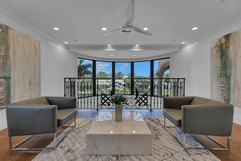 1011 Rhodes Villa Avenue Delray Beach FL 33483