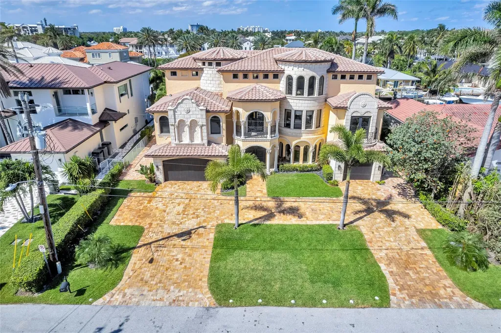 1011 Rhodes Villa Avenue Delray Beach FL 33483