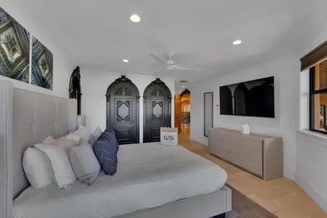 1011 Rhodes Villa Avenue Delray Beach FL 33483