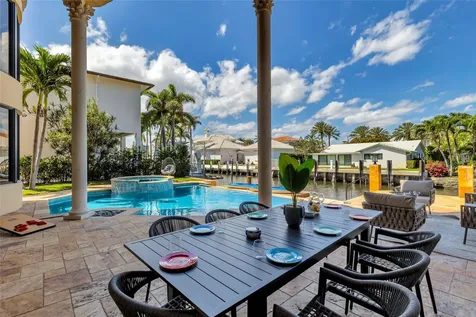 1011 Rhodes Villa Avenue Delray Beach FL 33483