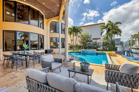 1011 Rhodes Villa Avenue Delray Beach FL 33483