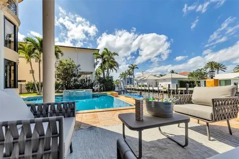1011 Rhodes Villa Avenue Delray Beach FL 33483