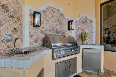 1011 Rhodes Villa Avenue Delray Beach FL 33483