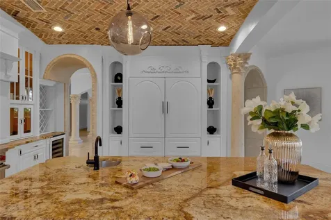 1011 Rhodes Villa Avenue Delray Beach FL 33483