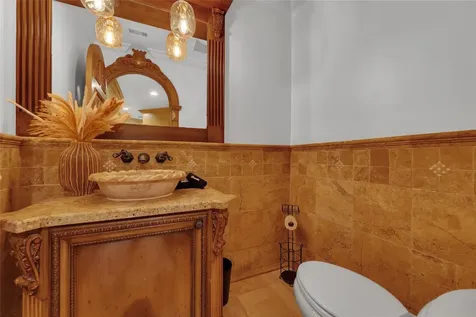 1011 Rhodes Villa Avenue Delray Beach FL 33483