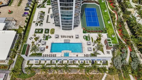 18911 Collins Avenue Sunny Isles Beach FL 33160