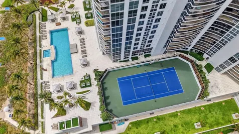 18911 Collins Avenue Sunny Isles Beach FL 33160