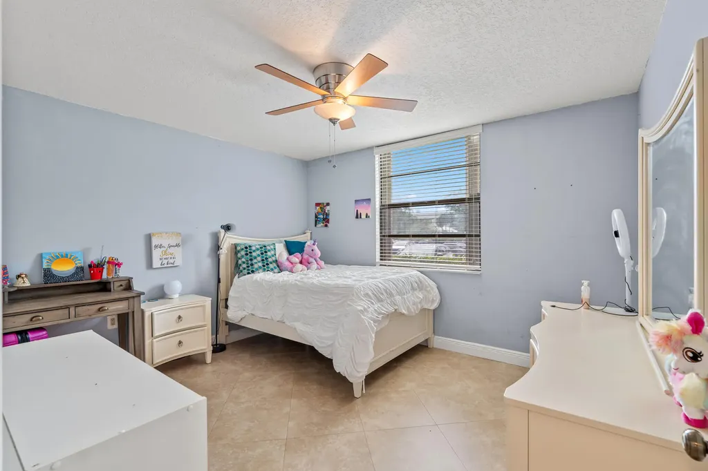 1713 Whitehall Drive Davie FL 33324