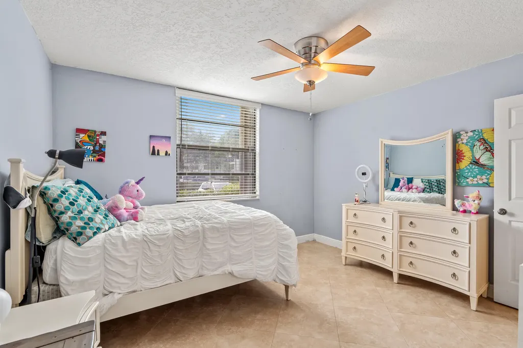 1713 Whitehall Drive Davie FL 33324
