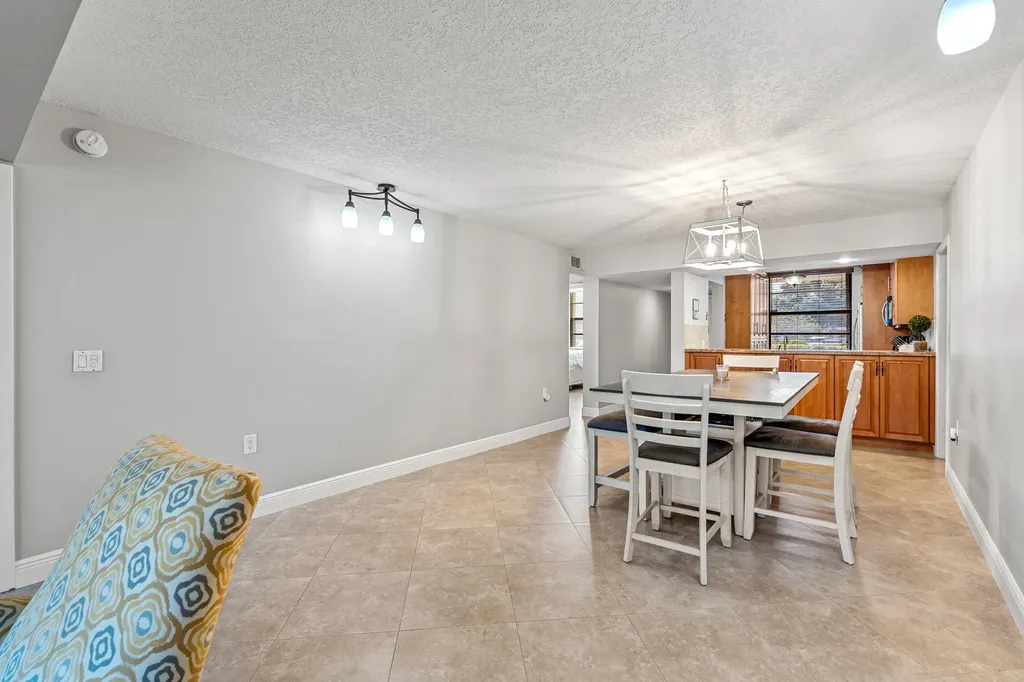1713 Whitehall Drive Davie FL 33324