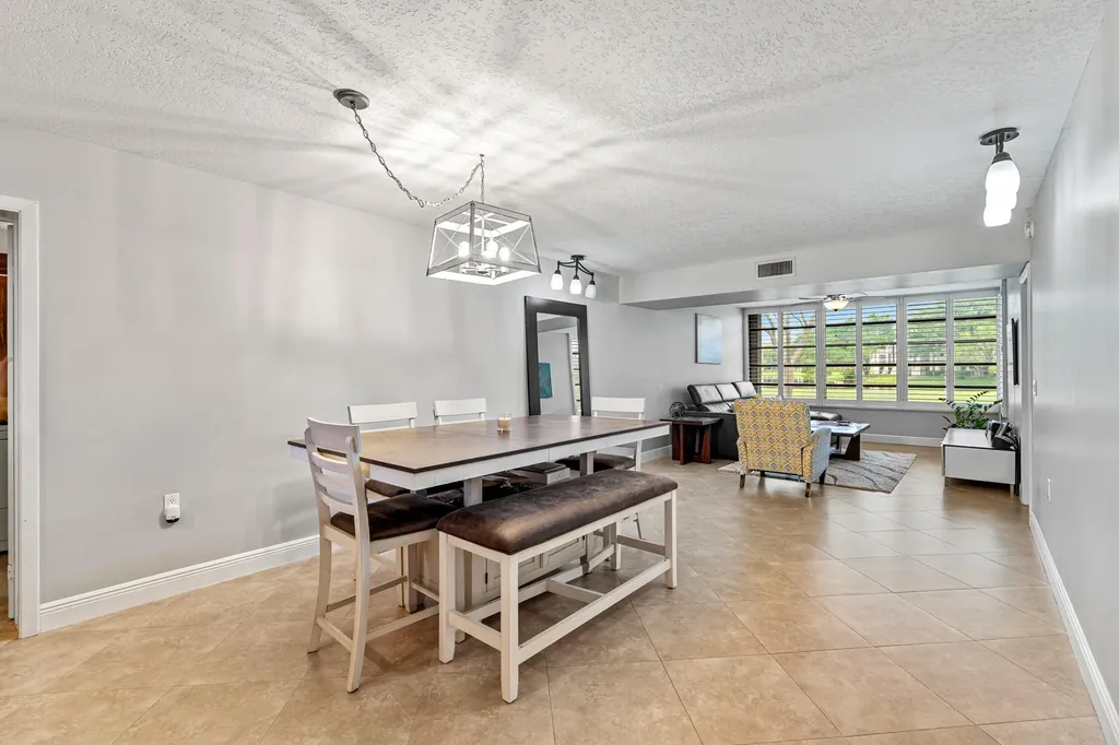 1713 Whitehall Drive Davie FL 33324