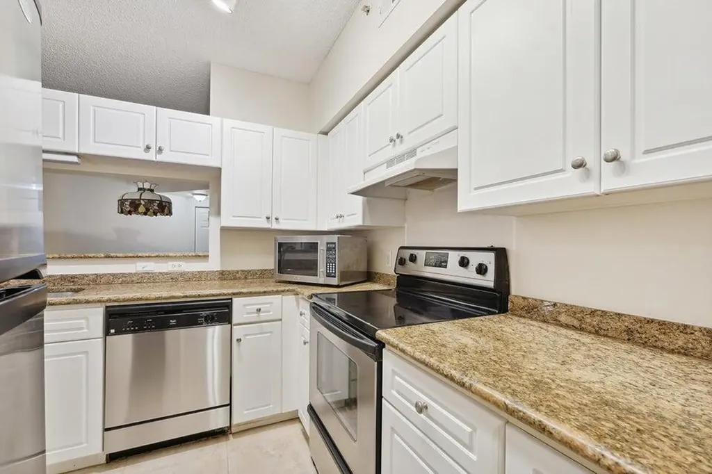 2120 Tuscany Way Boynton Beach FL 33435