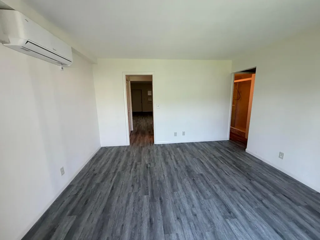 370 E Horizons Boynton Beach FL 33435