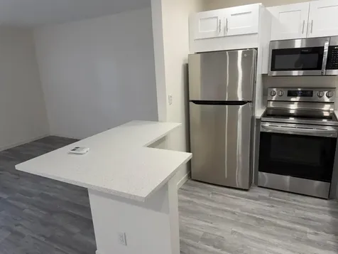 370 E Horizons Boynton Beach FL 33435