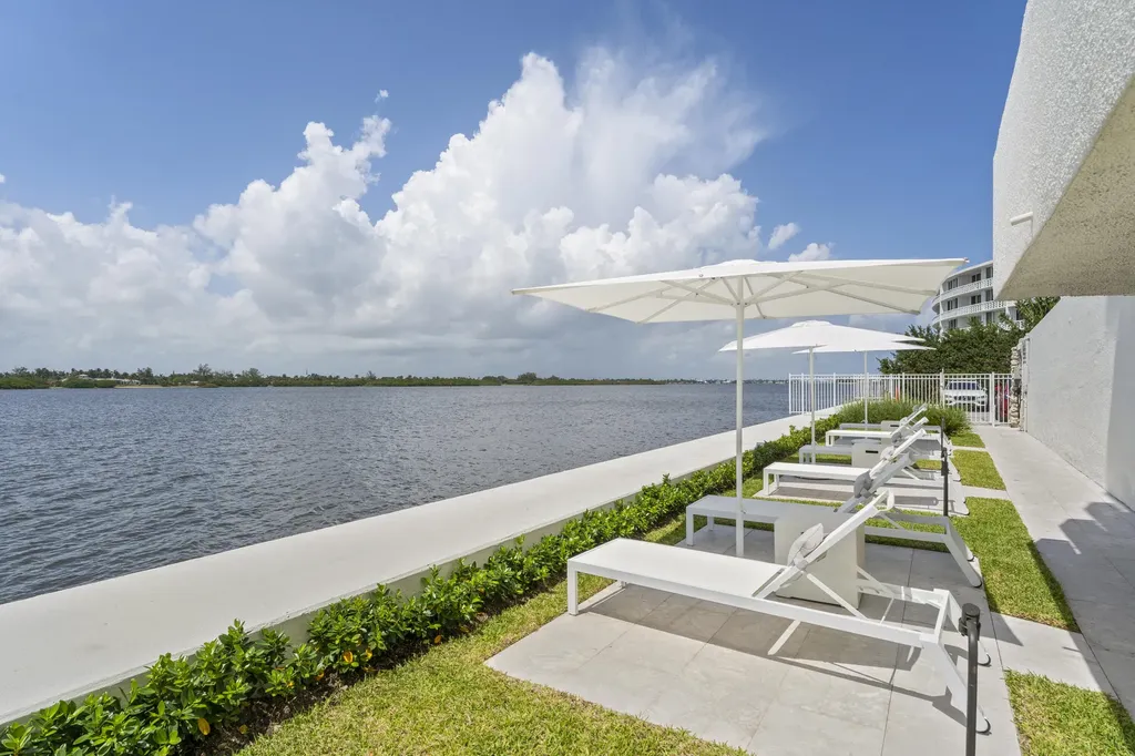 2773 S Ocean Boulevard Palm Beach FL 33480