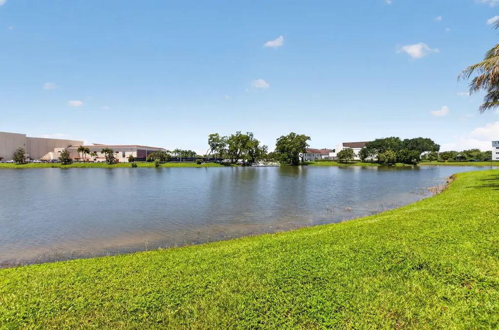 1027 Yarmouth Drive Boca Raton FL 33434