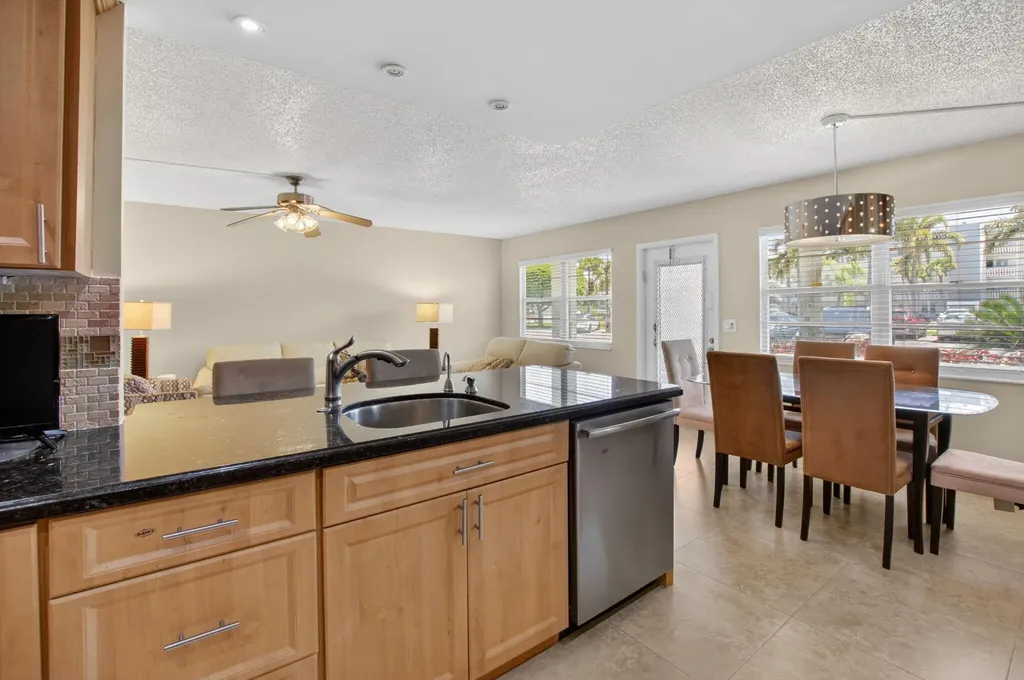 1027 Yarmouth Drive Boca Raton FL 33434
