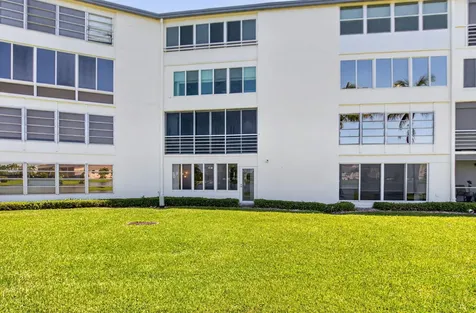 1027 Yarmouth Drive Boca Raton FL 33434