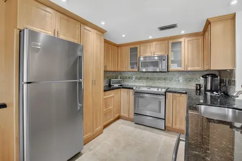 1027 Yarmouth Drive Boca Raton FL 33434