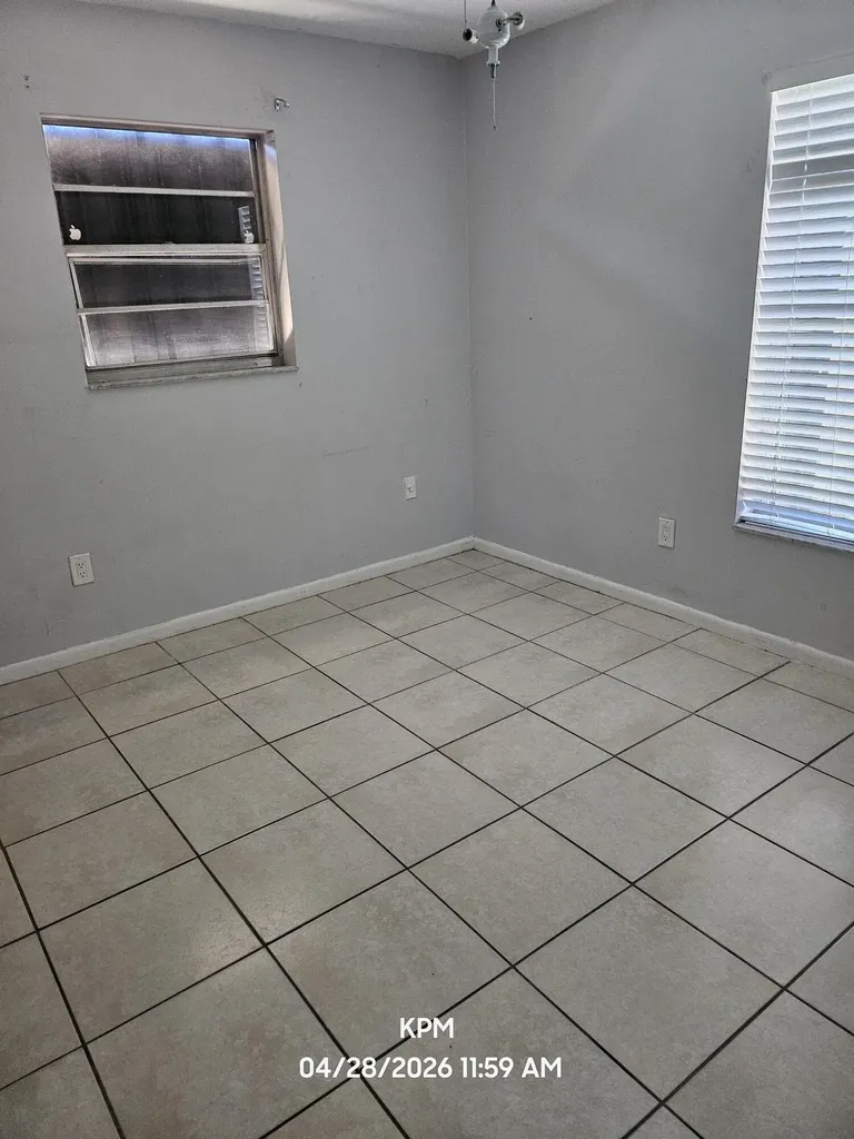 1002 Mcintosh Street West Palm Beach FL 33405