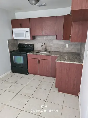 1002 Mcintosh Street West Palm Beach FL 33405