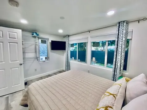 701 NE 17 Way Fort Lauderdale FL 33304
