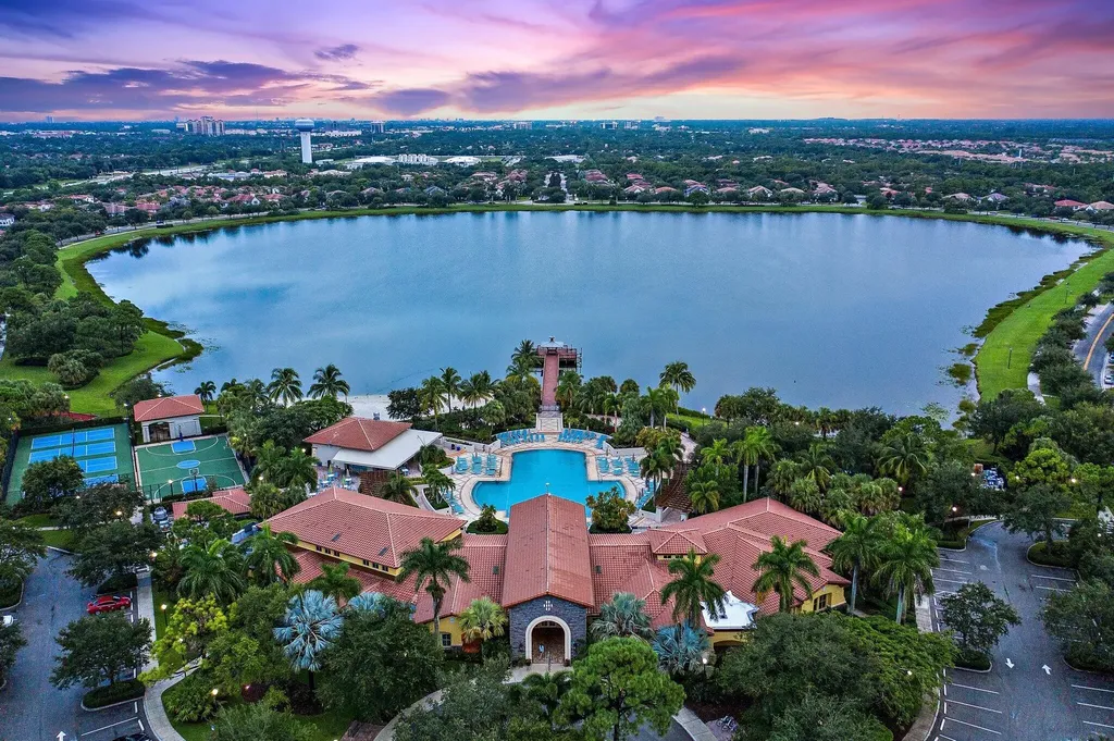 1905 Flower Drive Palm Beach Gardens FL 33410