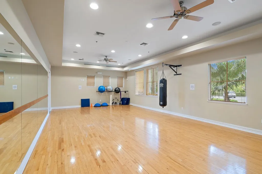 1905 Flower Drive Palm Beach Gardens FL 33410