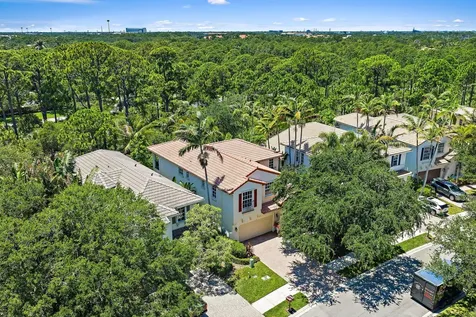 1905 Flower Drive Palm Beach Gardens FL 33410