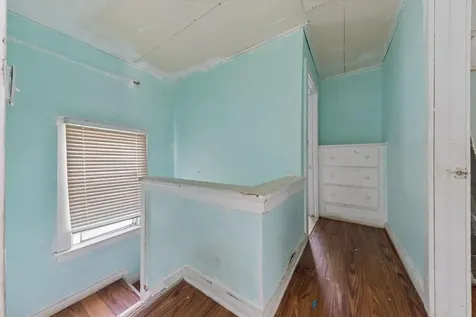 427 El Prado West Palm Beach FL 33405