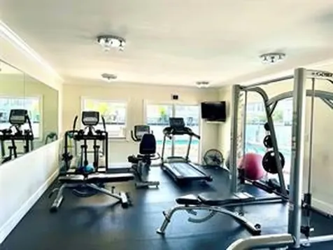 2900 NE 30th Street Fort Lauderdale FL 33306