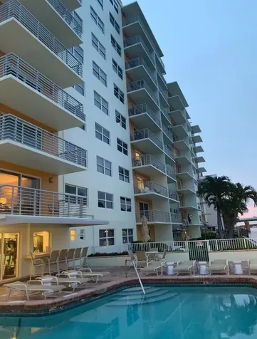 2900 NE 30th Street Fort Lauderdale FL 33306