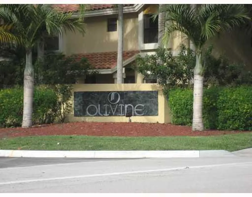 3857 Coral Tree Circle Coconut Creek FL 33073