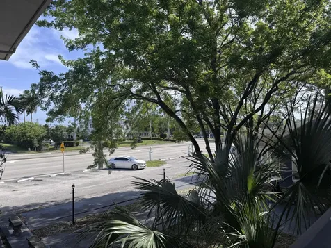 1150 E Sample Road Pompano Beach FL 33064
