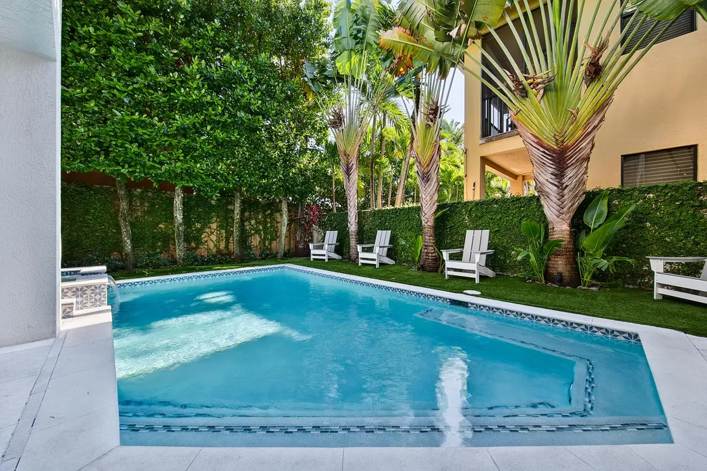 804 N Rio Vista Boulevard Fort Lauderdale FL 33301