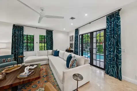 804 N Rio Vista Boulevard Fort Lauderdale FL 33301