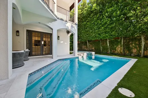 804 N Rio Vista Boulevard Fort Lauderdale FL 33301