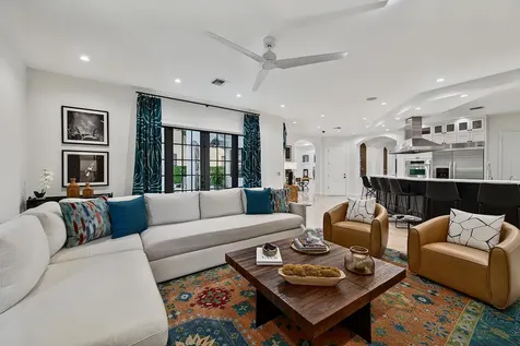804 N Rio Vista Boulevard Fort Lauderdale FL 33301