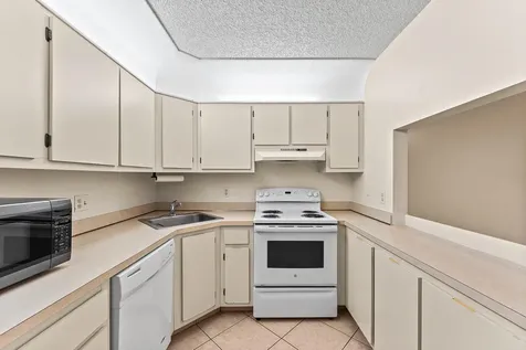 509 Shady Pine Way Greenacres FL 33415