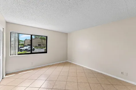509 Shady Pine Way Greenacres FL 33415