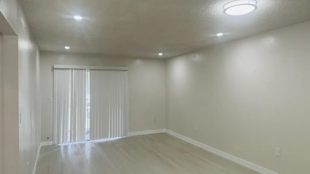 6106 Forest Hill Boulevard West Palm Beach FL 33415