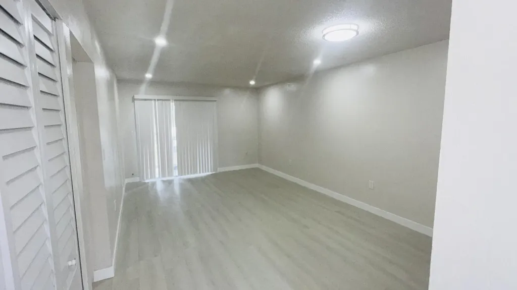 6106 Forest Hill Boulevard West Palm Beach FL 33415
